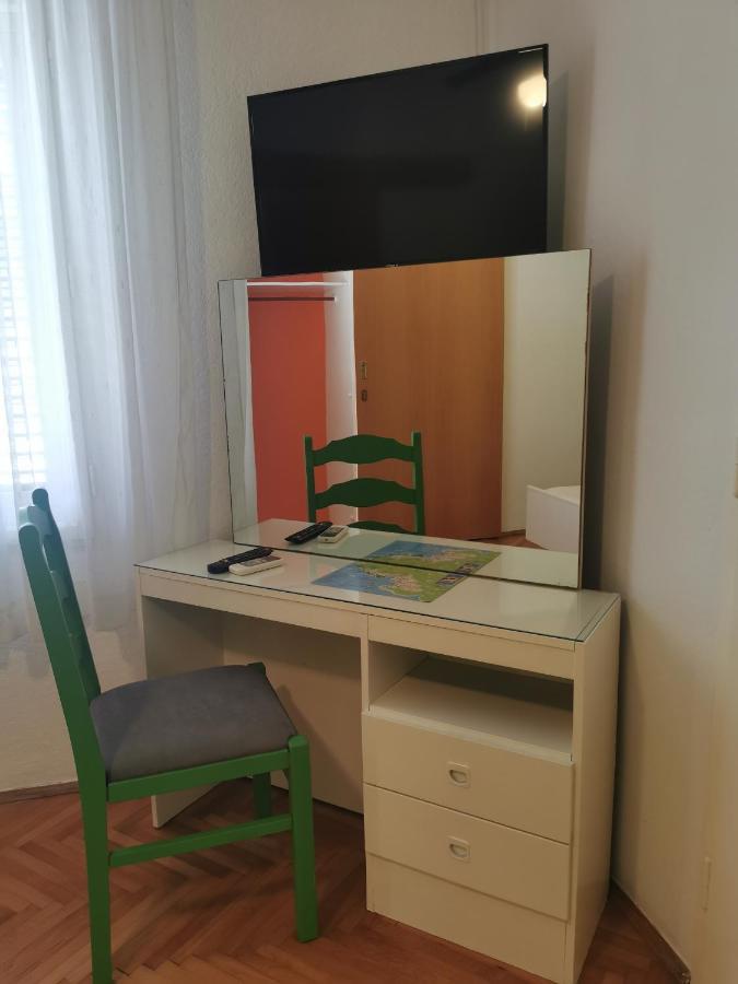 Apartman Tudor Kuzma Hvar Buitenkant foto