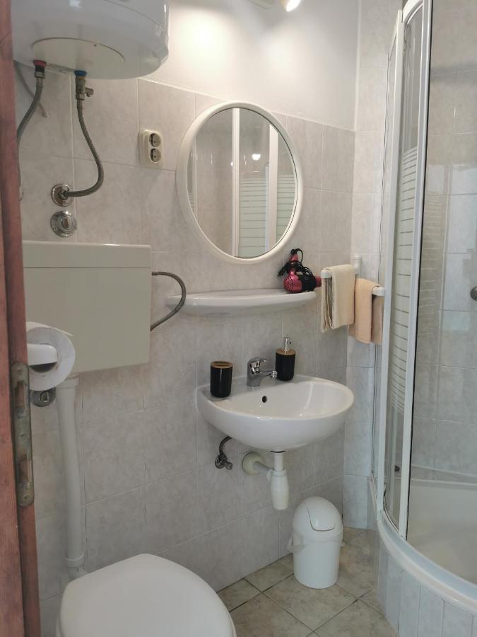 Apartman Tudor Kuzma Hvar Buitenkant foto