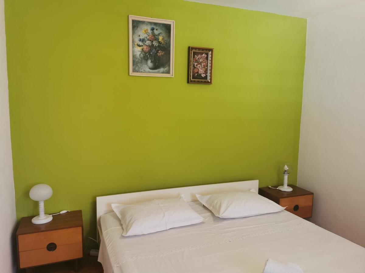 Apartman Tudor Kuzma Hvar Buitenkant foto